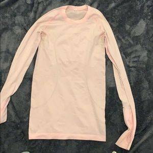Lululemon Long-sleeve  top